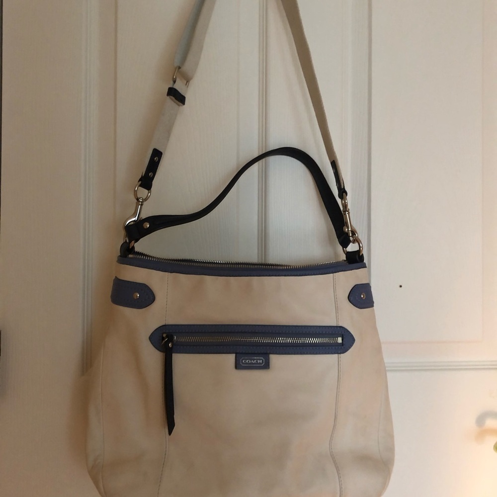 Coach shoulder bag